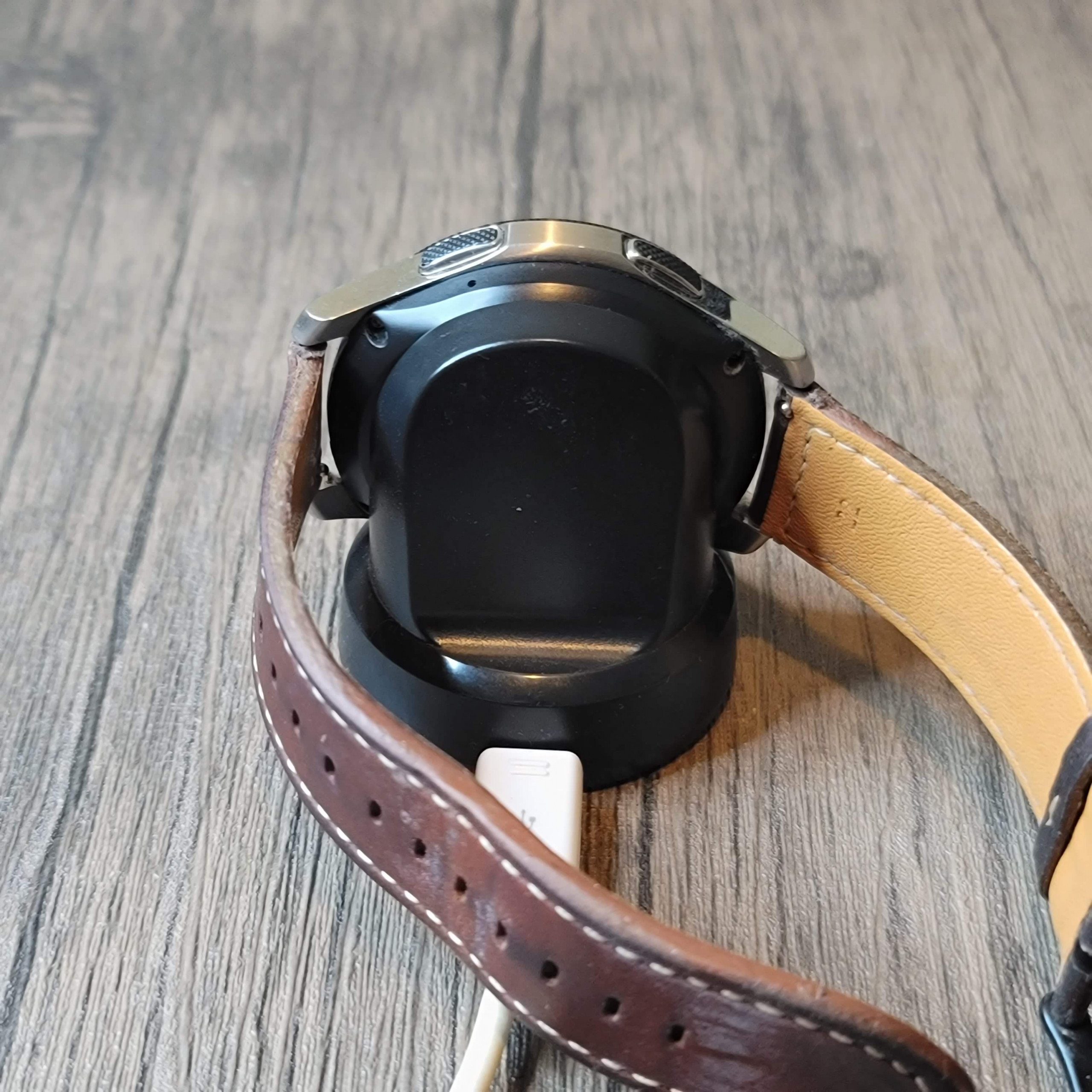 Samsung-Galaxy-Watch-R805U-MTG-4-scaled-1.jpg